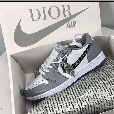 ciabatte nike dior|authentic dior shoes.